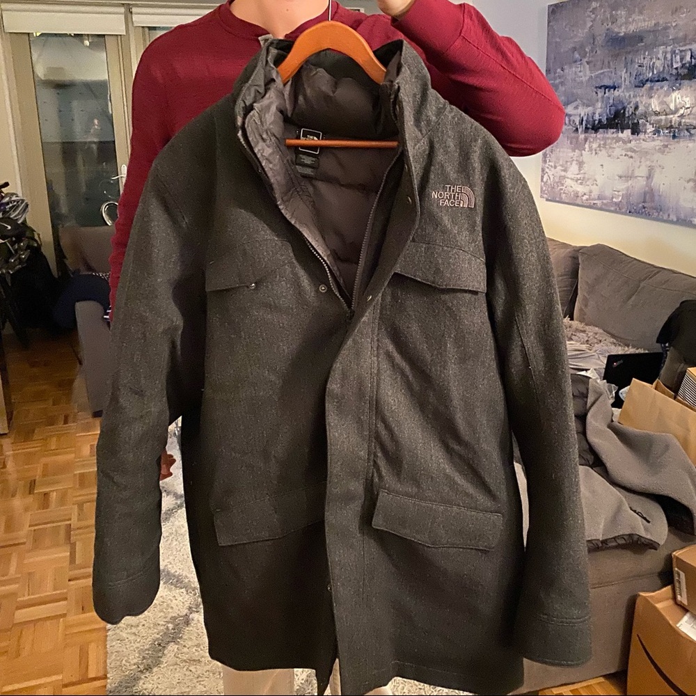 Men’s North Face Charcoal Comfy, Warm Jacket